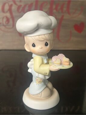 Precious Moments "You Are My Favorite Dish" #898457 Baker Chef Heart Cookies